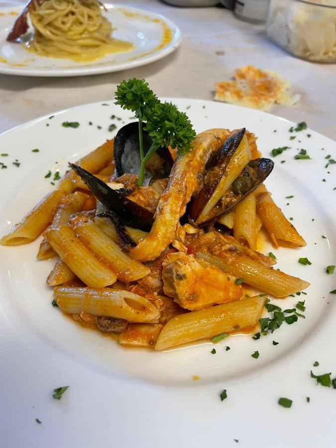 Hotel Ristorante Da Franco Зефельд Екстер'єр фото