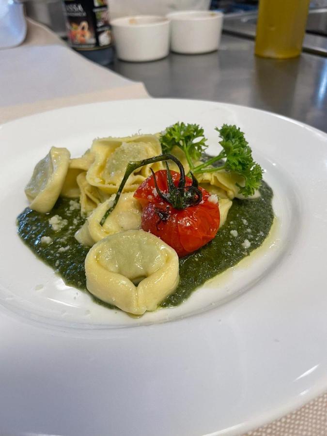 Hotel Ristorante Da Franco Зефельд Екстер'єр фото